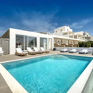 κάντε κράτηση εδώ
