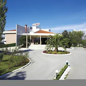 κάντε κράτηση εδώ